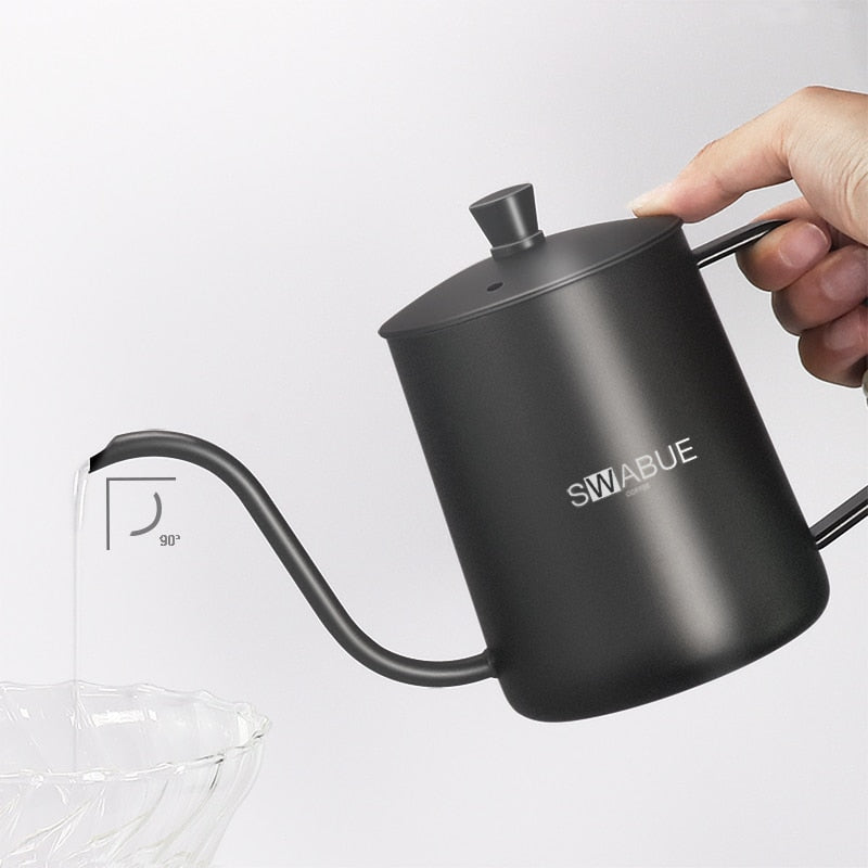 Ensemble de café maison 5 pièces : bouilloire de 500 ml, ensemble de filtres en verre, moulin, balance de précision et filtre.